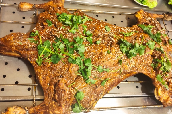 羊肉可以跟螃蟹一起吃吗