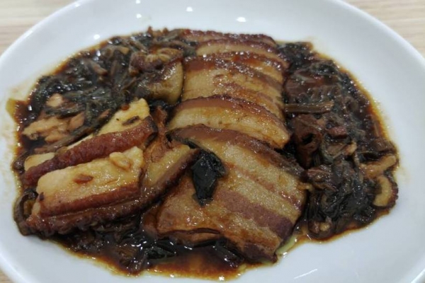 山茱萸可以蒸瘦肉吗