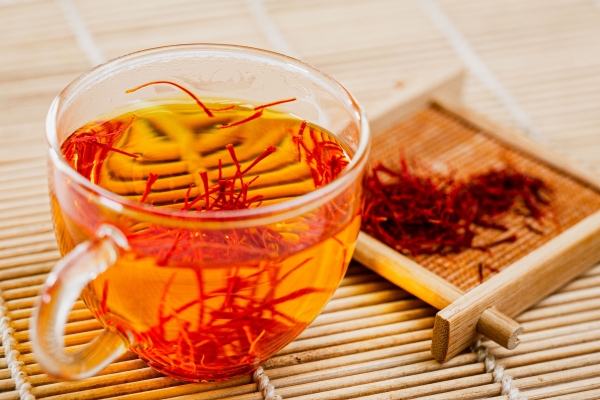 藏红花可以泡酒吗