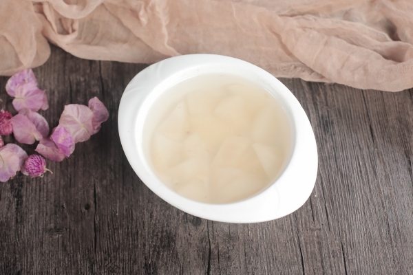 冰糖雪梨的正确煮法是什么